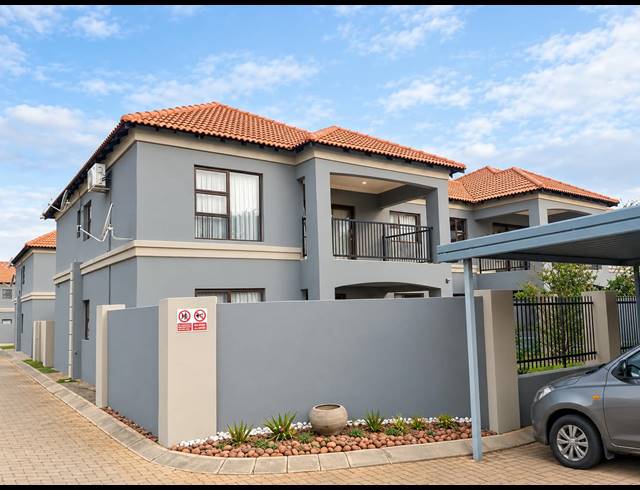 3 BEDROOM SECTIONAL TITLE FOR SALE IN MELODIE
